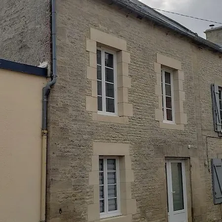 Maison Chaleureuse Entre Et Campagne * Colombiers-sur-Seulles